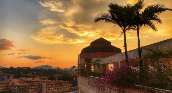 Камерун —  экономическая основа Тропической Африки